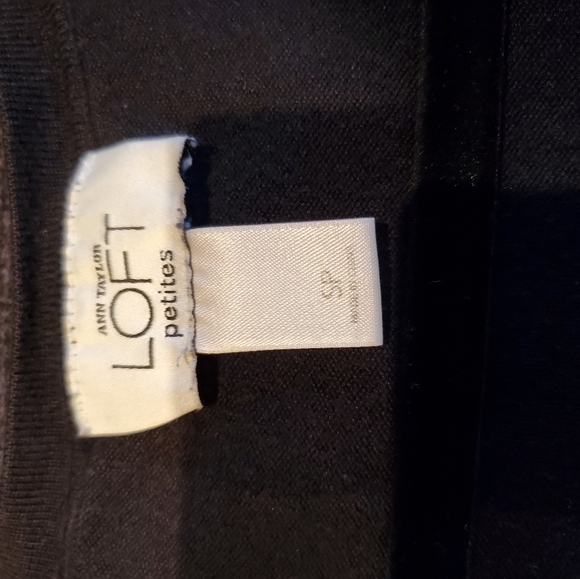 Button down top - Picture 2 of 2